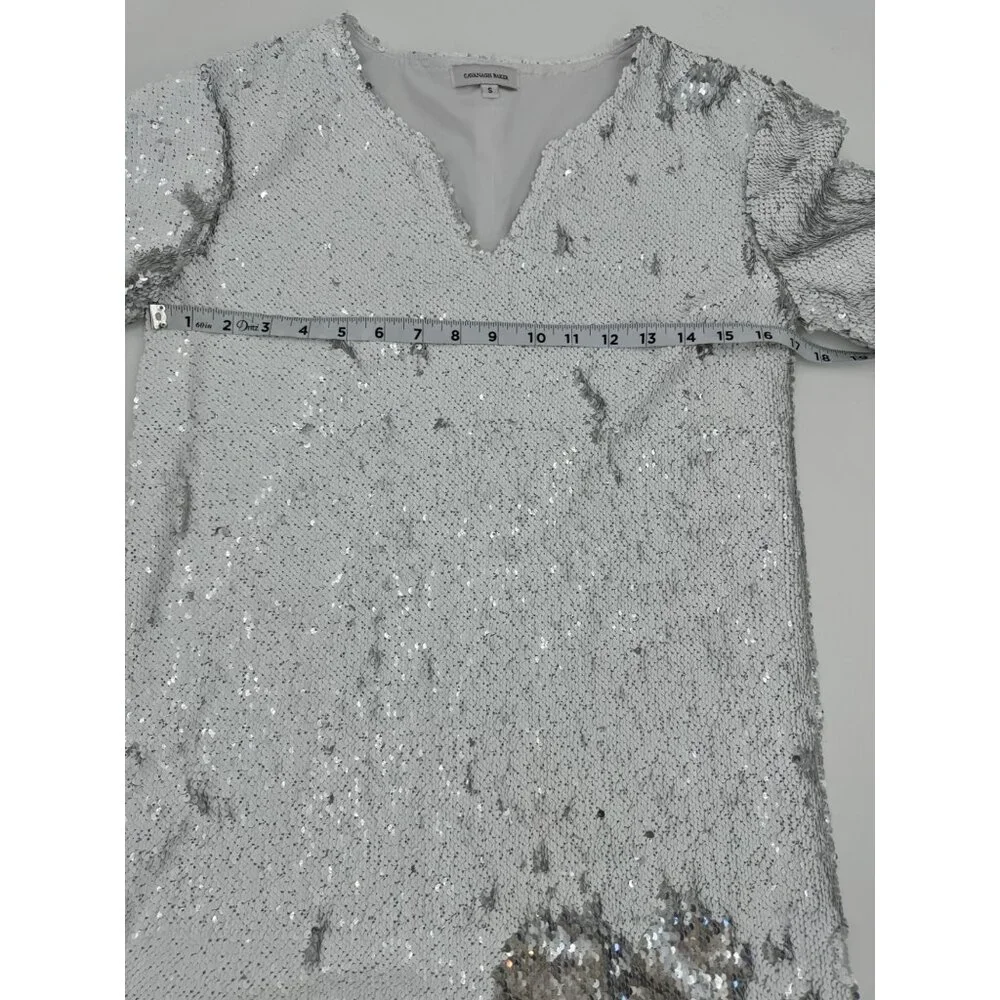 Cavanagh Baker Silver Sequin Short Sleeve V-Neck Mini Dress S - Picture 11 of 14